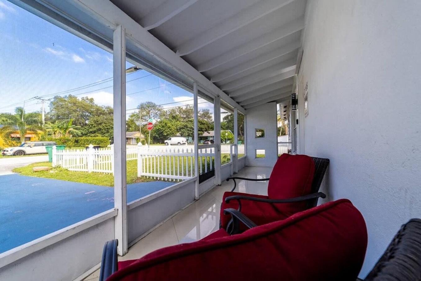 Private Heated Pool Villa In Ftl Near Beach Fort Lauderdale Kültér fotó